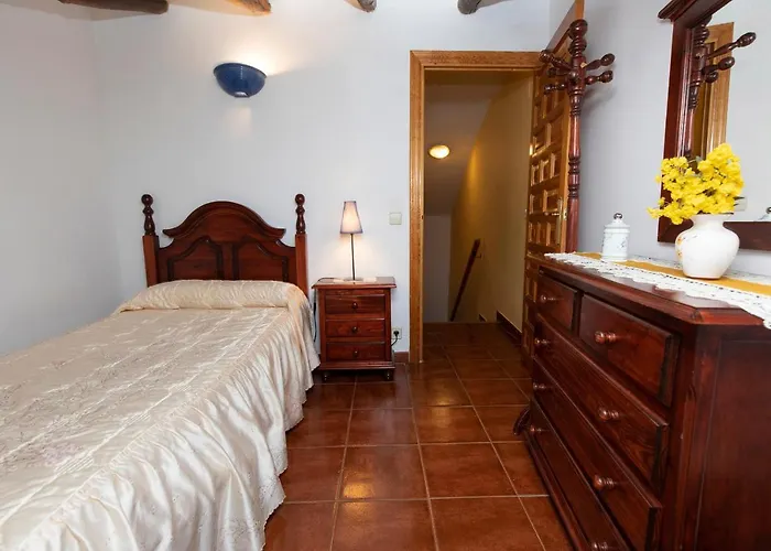 Casas Rurales La Laguna Y La Buhardilla De La Lagu